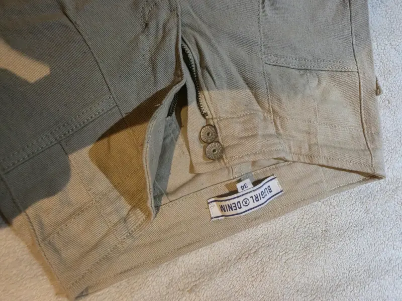 Pantalones beige para mujer - 2