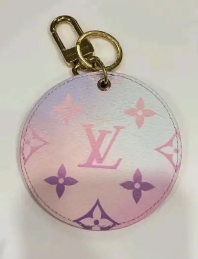 Llavero  Louis Vuitton Sunrise Pastel M - miniatura 1