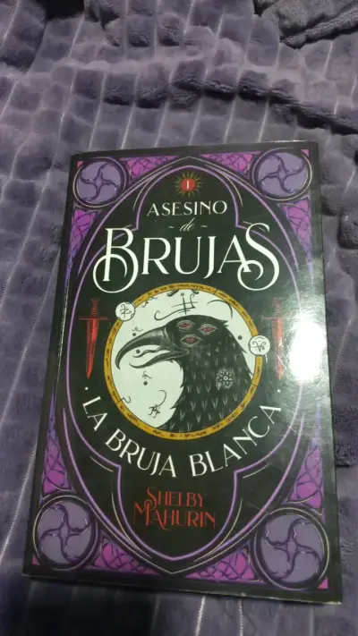 Libro Asesino de Brujas: La Bruja Blanca - miniatura 1