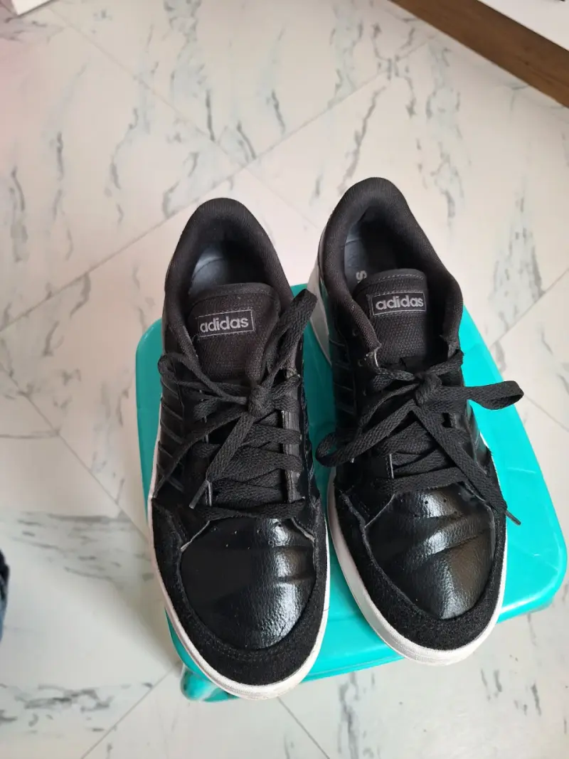 Zapatillas deportivas negras Adidas para hombre - 2