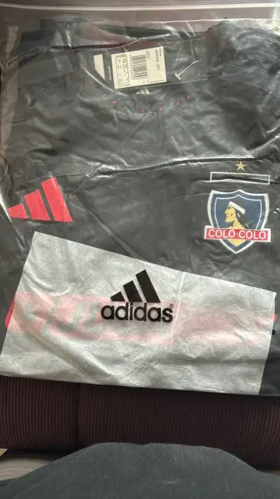 Camiseta Adidas Colo-Colo Negra 2XL - miniatura 3