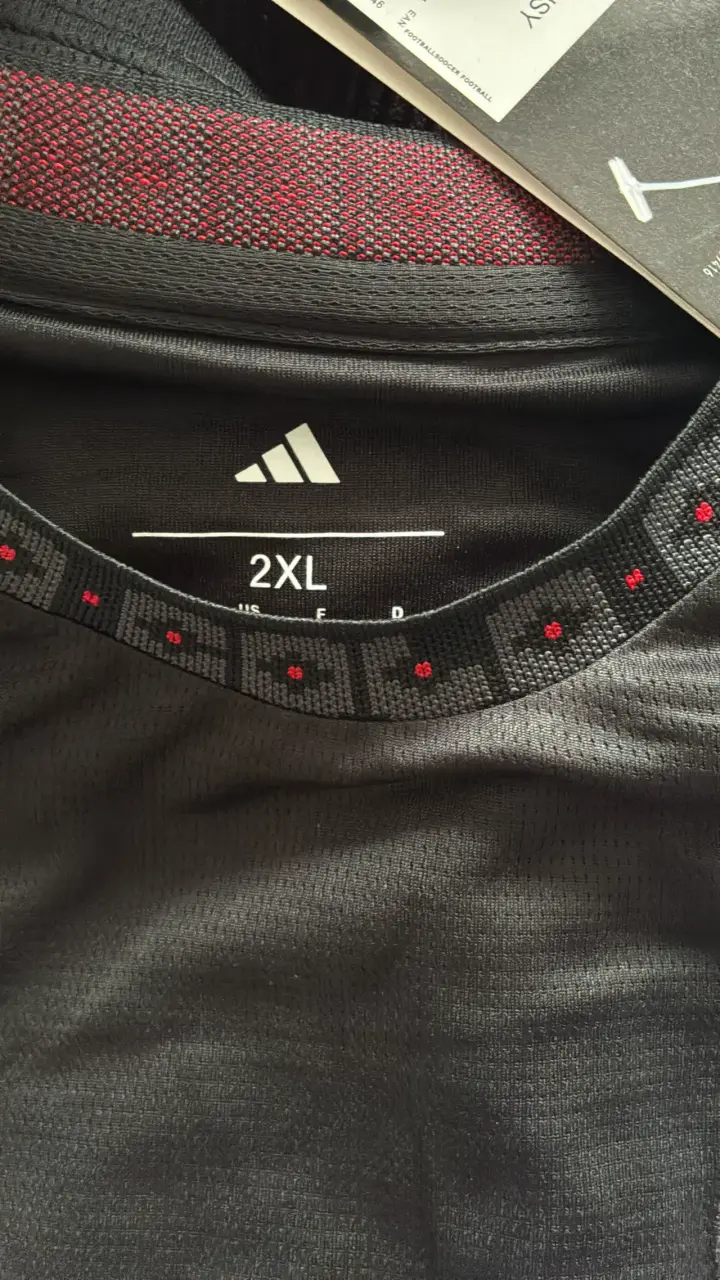 Camiseta Adidas Colo-Colo Negra 2XL - 4