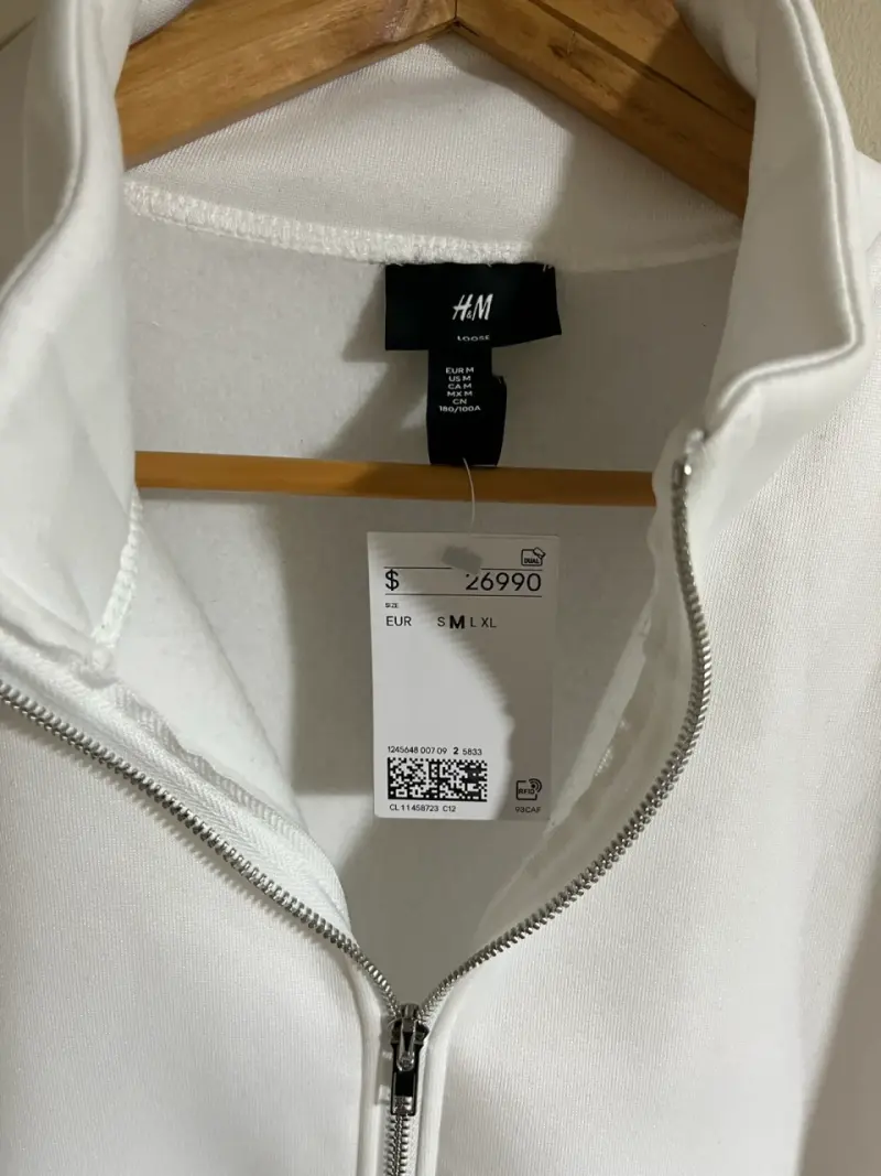 Chaqueta Blanca con Cierre H&M Talla M - 2