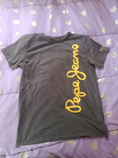 Polera Pepe Jeans gris con logo amarillo - miniatura 1