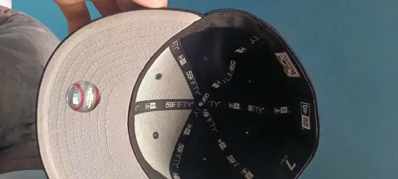 Gorra New Era 59FIFTY con diseño de tigre - 2