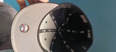 Gorra New Era 59FIFTY con diseño de tigre - miniatura 2