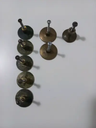 Juego de 8 Tiradores de Bronce - miniatura 1
