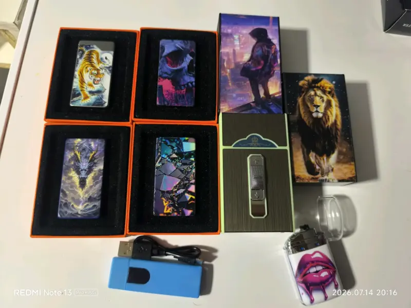 Encendedor eléctrico recargable con diseño artístico - 5