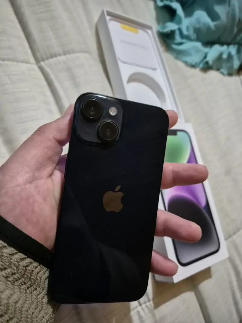 iPhone en excelente estado con caja original - 3
