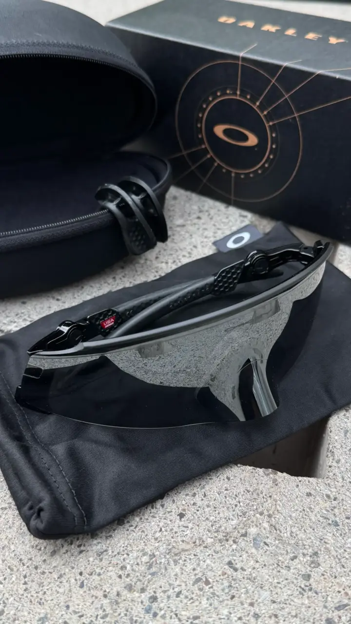 Gafas de Sol Deportivas Oakley Kato con Estuche - 1