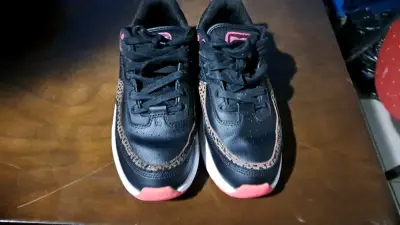 Zapatillas deportivas negras con detalles animal print - miniatura 2