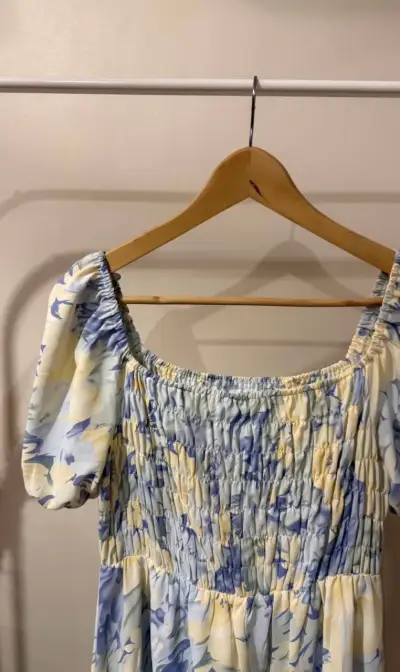 Vestido largo floral con mangas abullonadas - miniatura 2