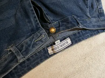 Jeans azules femeninos Bluegirl Denim - miniatura 2