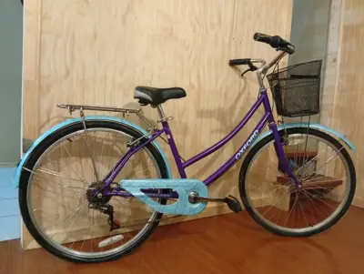 Bicicleta urbana Oxford con canasto. - miniatura 1