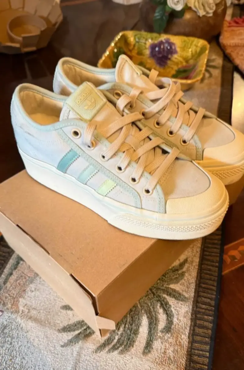 Zapatillas Adidas Nizza Platform Mujer Color Beige - 1