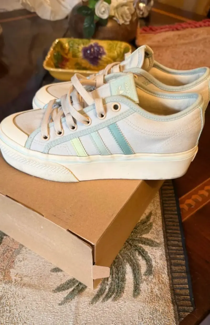 Zapatillas Adidas Nizza Platform Mujer Color Beige - 2