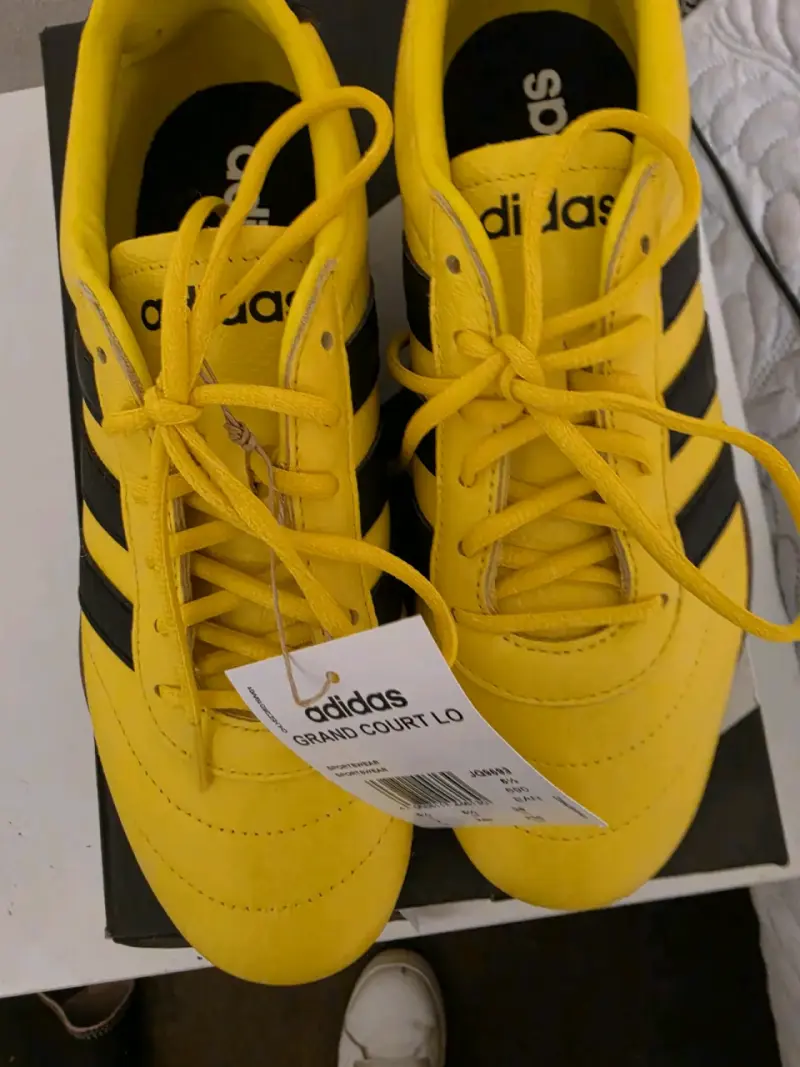 Zapatillas Adidas Grand Court LO amarillas nuevas - 1