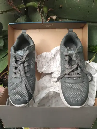 Zapatillas Skechers Relaxed Fit Memory Foam Gris - miniatura 6