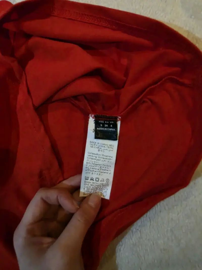 Polera roja sin mangas para mujer - 2