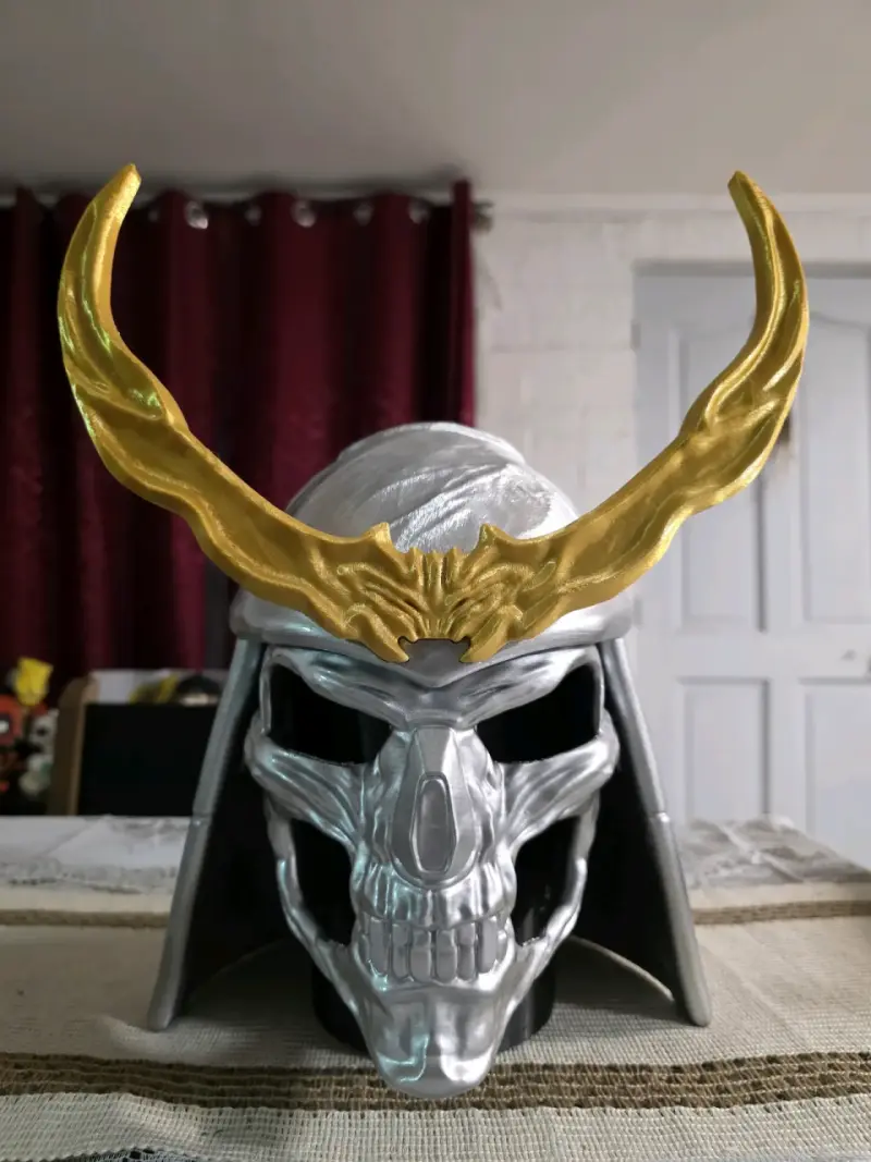Palomera Shao Kahn tamaño real 3D - 4