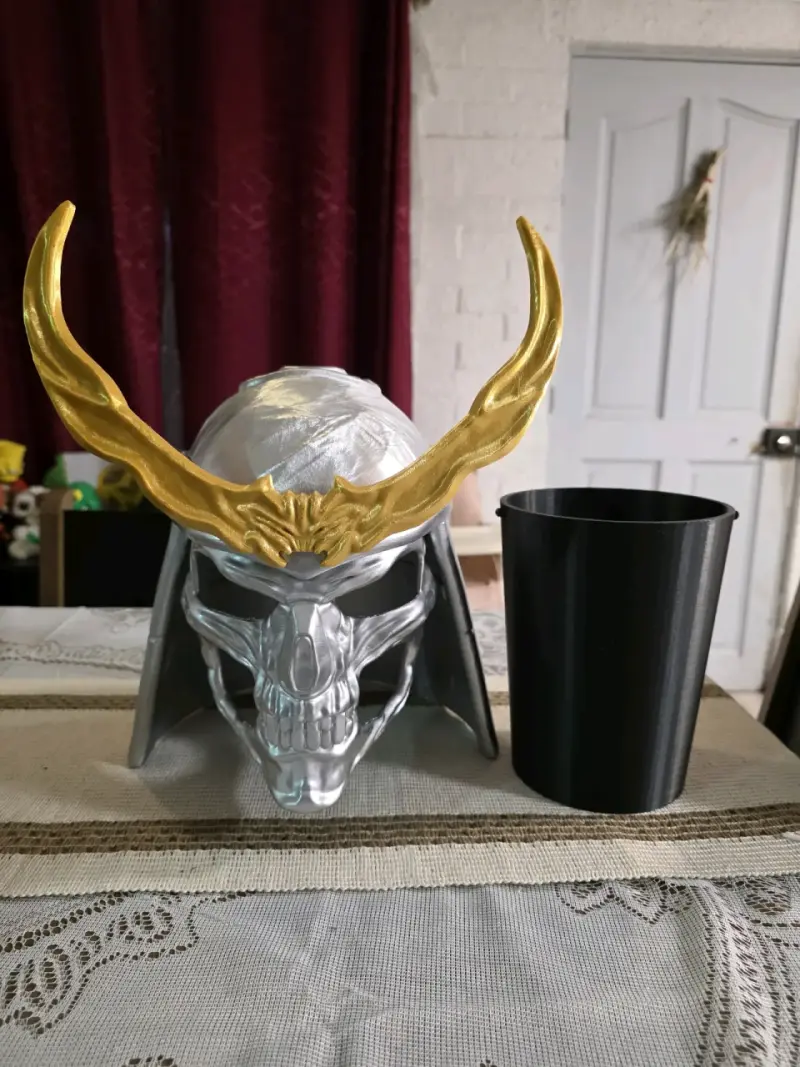 Palomera Shao Kahn tamaño real 3D - 5