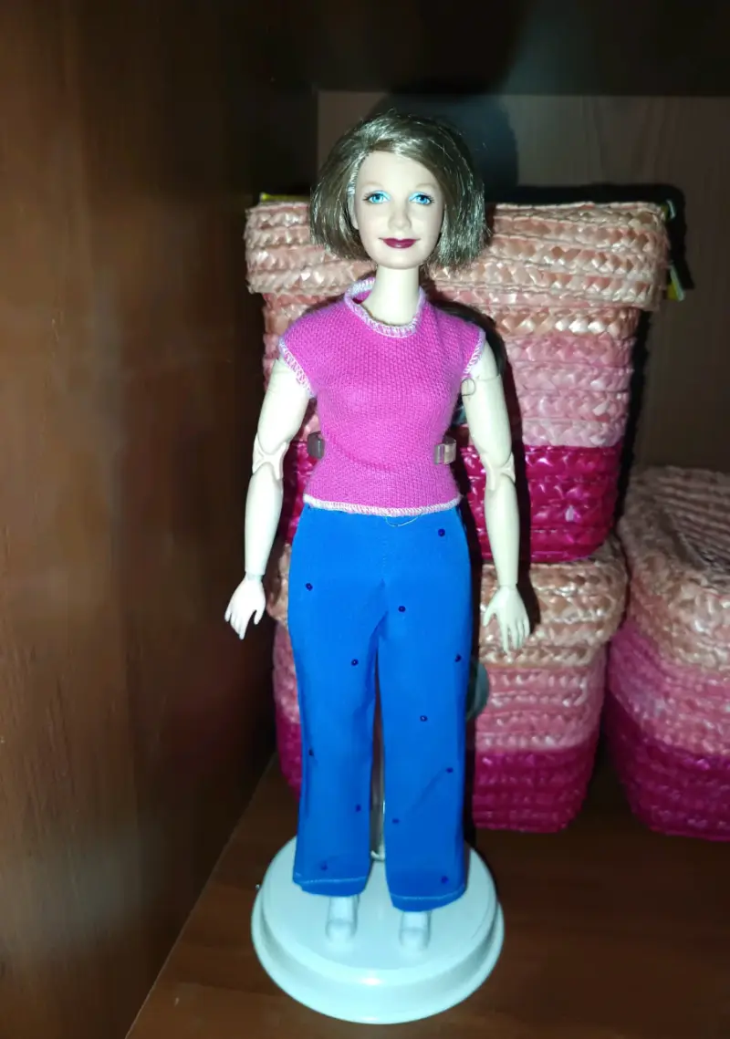 Muñeca Barbie Abuela Happy Family - 2