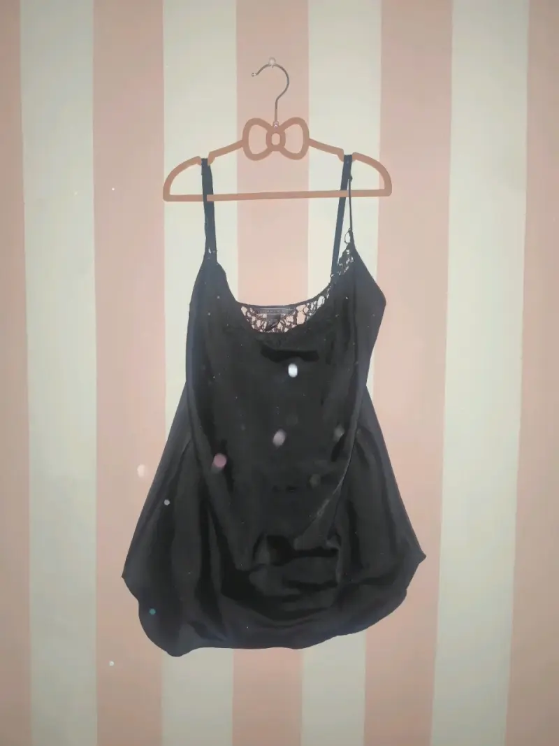 Vestido negro de encaje Victoria's Secret - 2