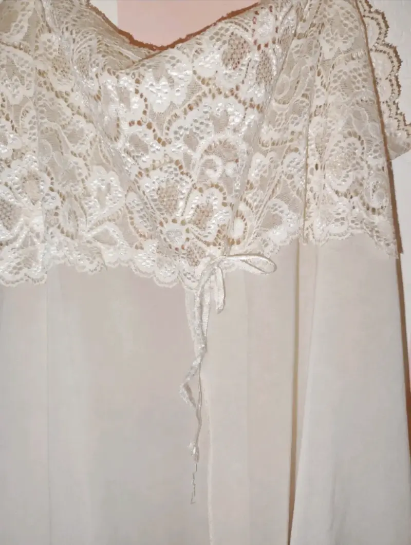 Vestido de encaje blanco para mujer - 3