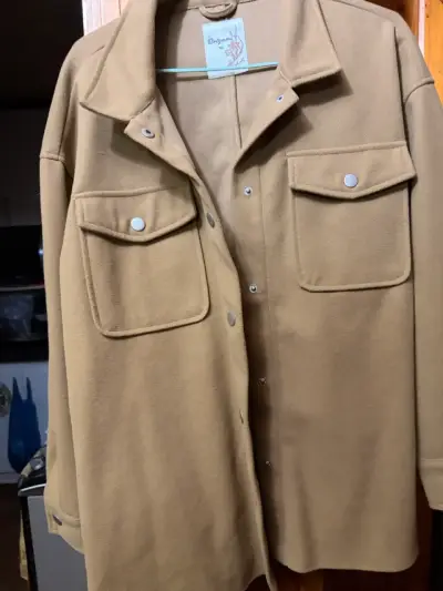Chaqueta Oversize café con Bolsillos - miniatura 1