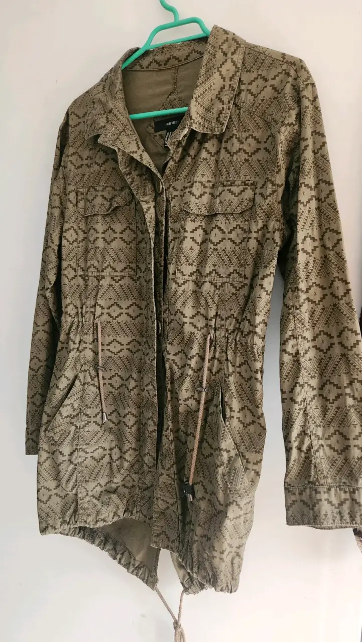 Chaqueta casual estampada Forever 21 talla M - 3