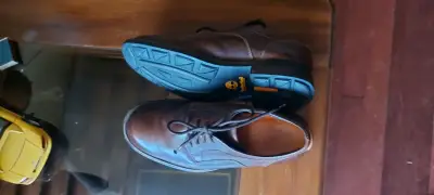 Zapatos de cuero marrón Timberland impermeables - miniatura 2