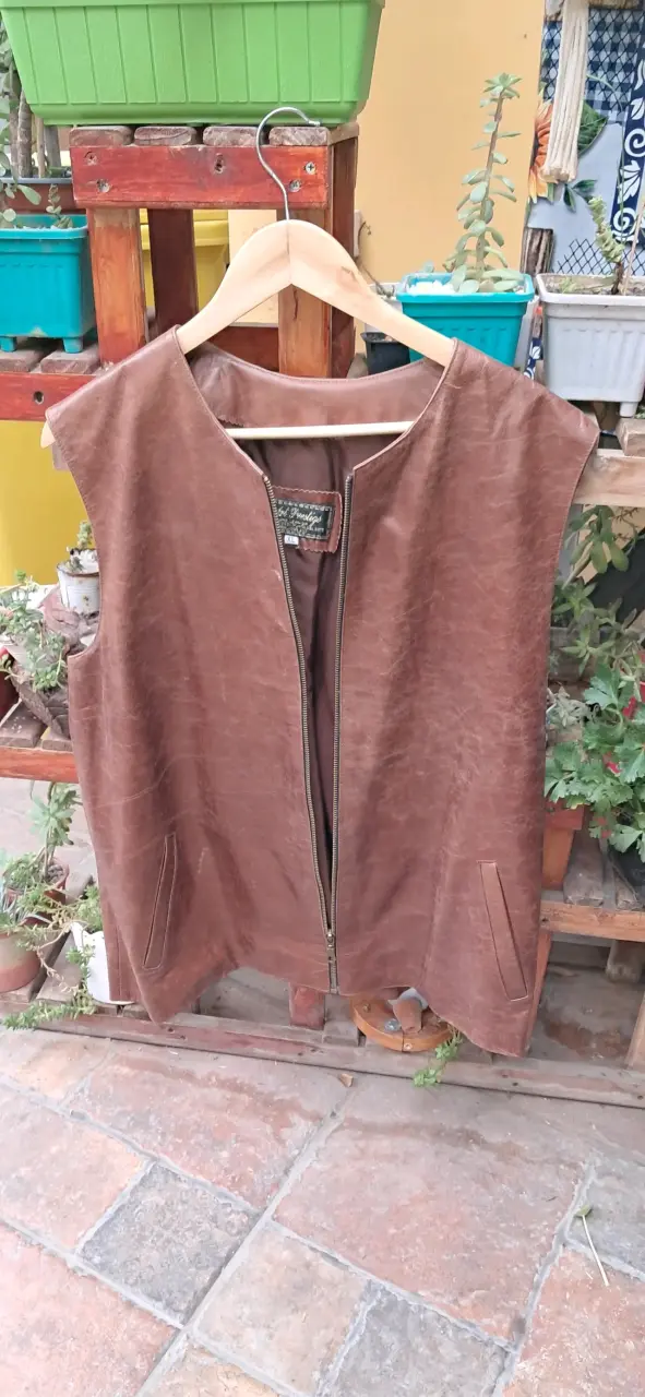 Chaleco de cuero marrón para hombre - 1