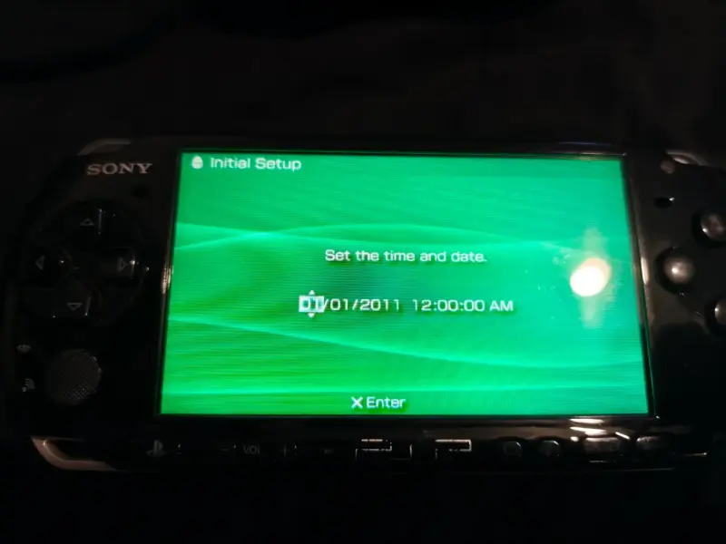 Sony PSP 1001 desbloqueada con batería nueva - 2