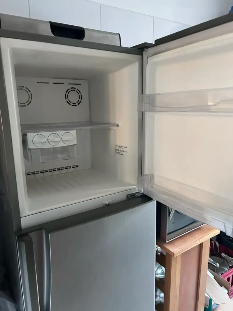 Refrigerador Fensa de dos puertas en acero inoxidable - 2