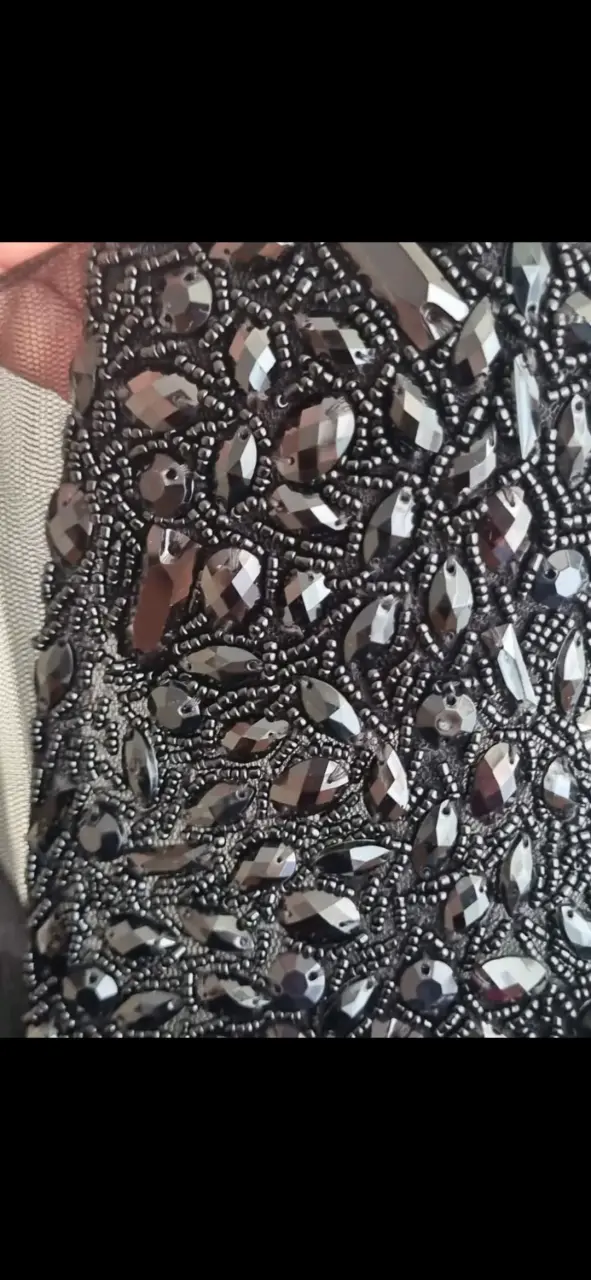 Vestido de fiesta negro con lentejuelas - 3
