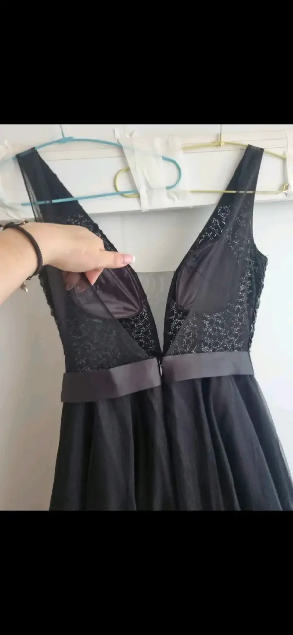 Vestido de fiesta negro con lentejuelas - 5