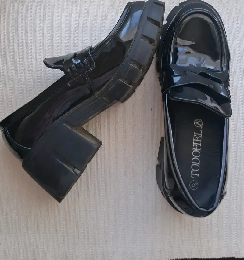 Zapatos de charol negro Todopiel talla 37 - 1