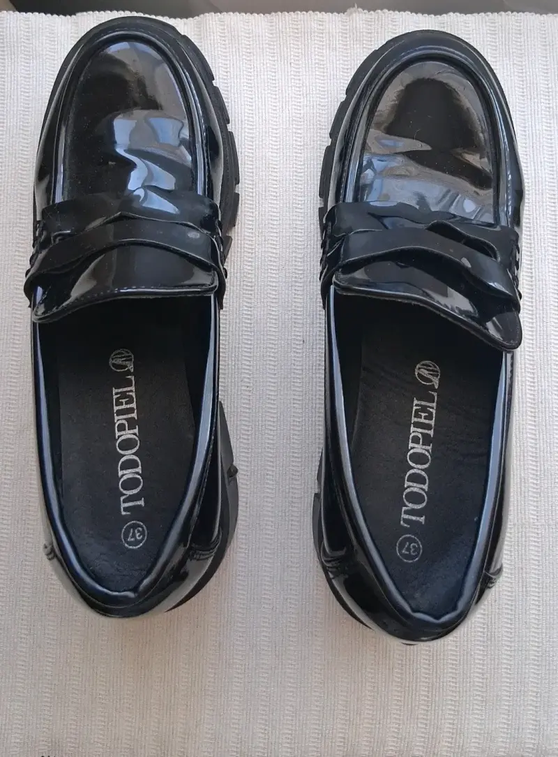 Zapatos de charol negro Todopiel talla 37 - 2