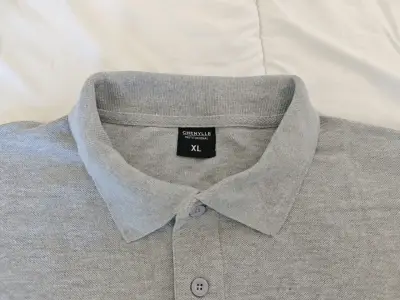Polera Polo Gris Chenylle Talla XL - miniatura 3