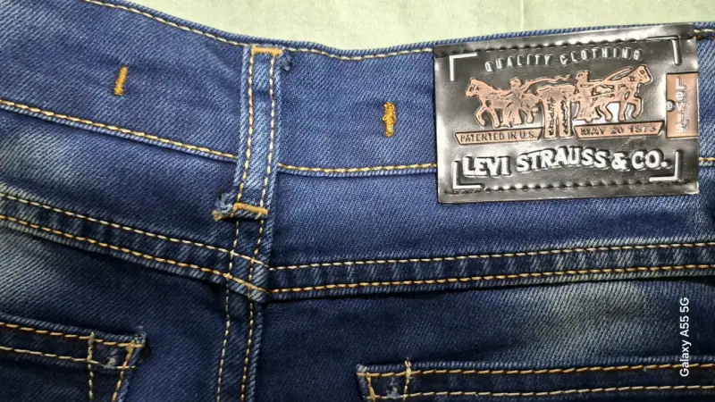 Jeans Levi's Strauss & Co azul clásico - 2
