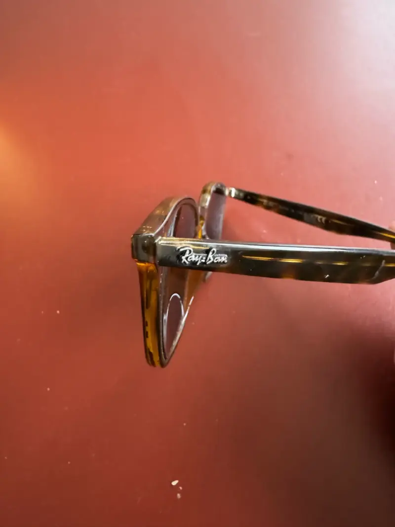 Gafas de sol Ray-Ban marrones modelo RB4258 - 4