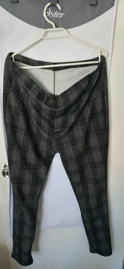 Lote de pantalones y shorts de maternidad - miniatura 1