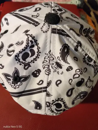 Gorra Zoo York estampado bandana blanco y negro - miniatura 2