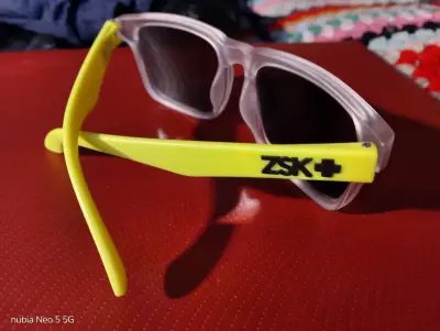 Gafas de Sol ZSK con Patillas Amarillas - miniatura 2