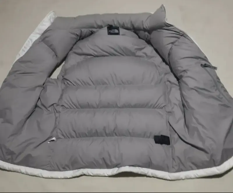 Chaleco Blanco The North Face Nuptse 700 - 3