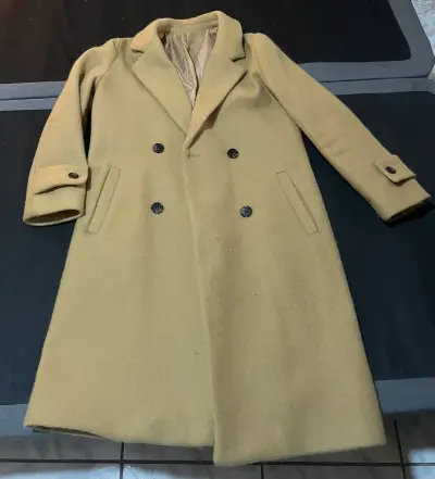 Abrigo largo beige con botones decorativos - miniatura 1