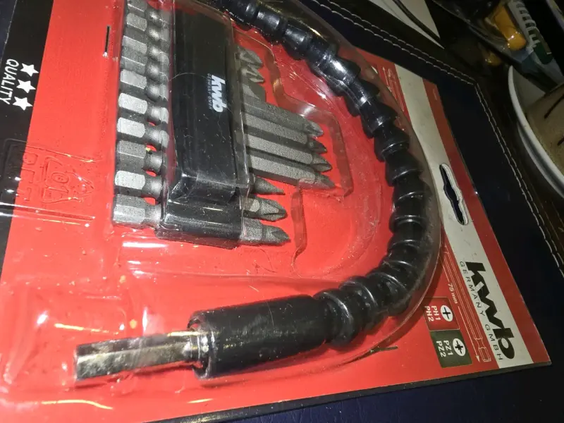 Set de puntas y extensión flexible KWB de taladro - 6
