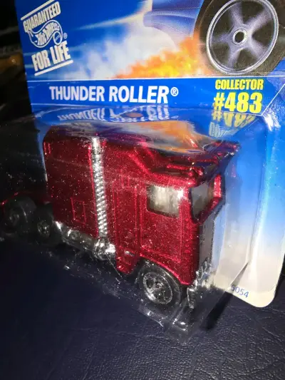 Camión de Juguete Hot Wheels Thunder Roller Rojo - miniatura 2