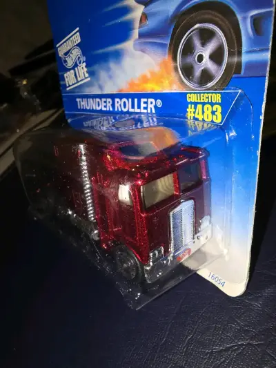 Camión de Juguete Hot Wheels Thunder Roller Rojo - miniatura 3