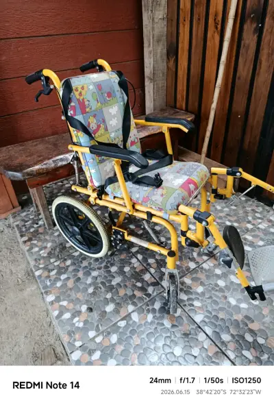 Silla de ruedas infantil neurológica - miniatura 1